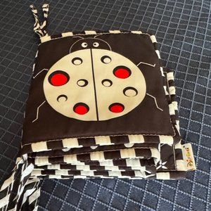 CAWGUG Black and White High Contrast Soft Book/Banner for Babies 0-12 Months